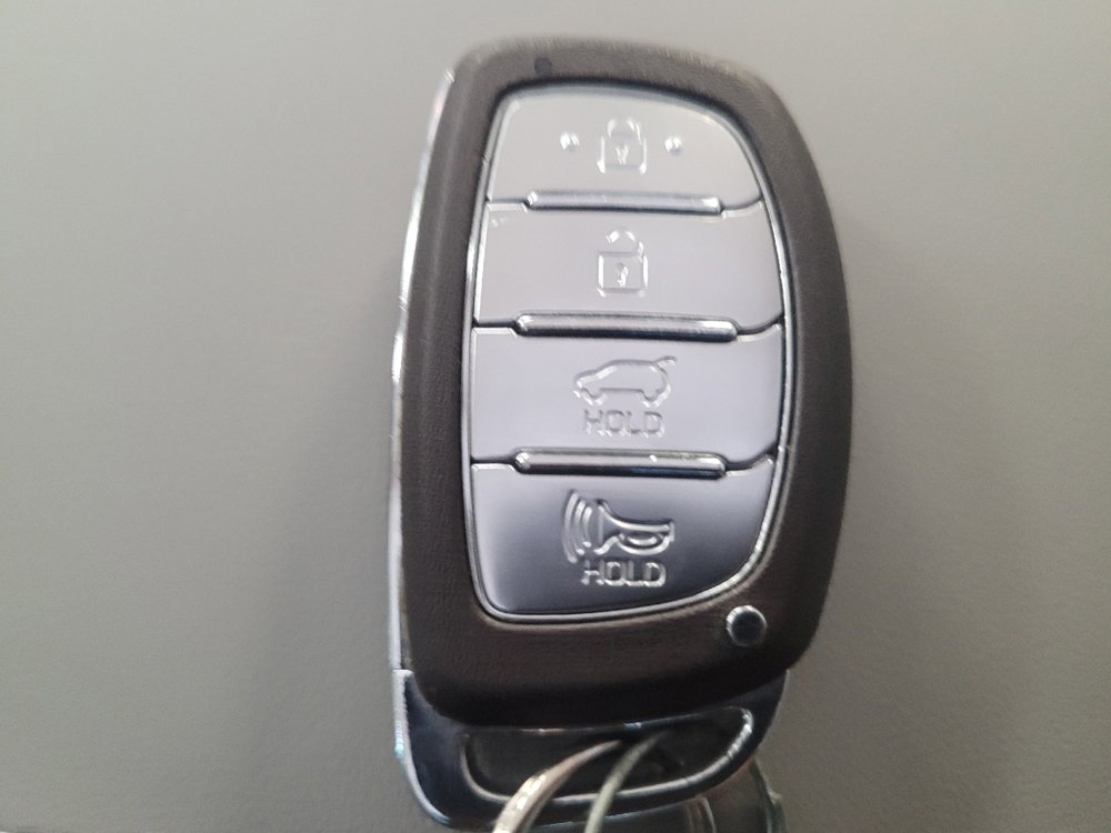 Used 2019 Hyundai Ioniq Limited FWD image 32