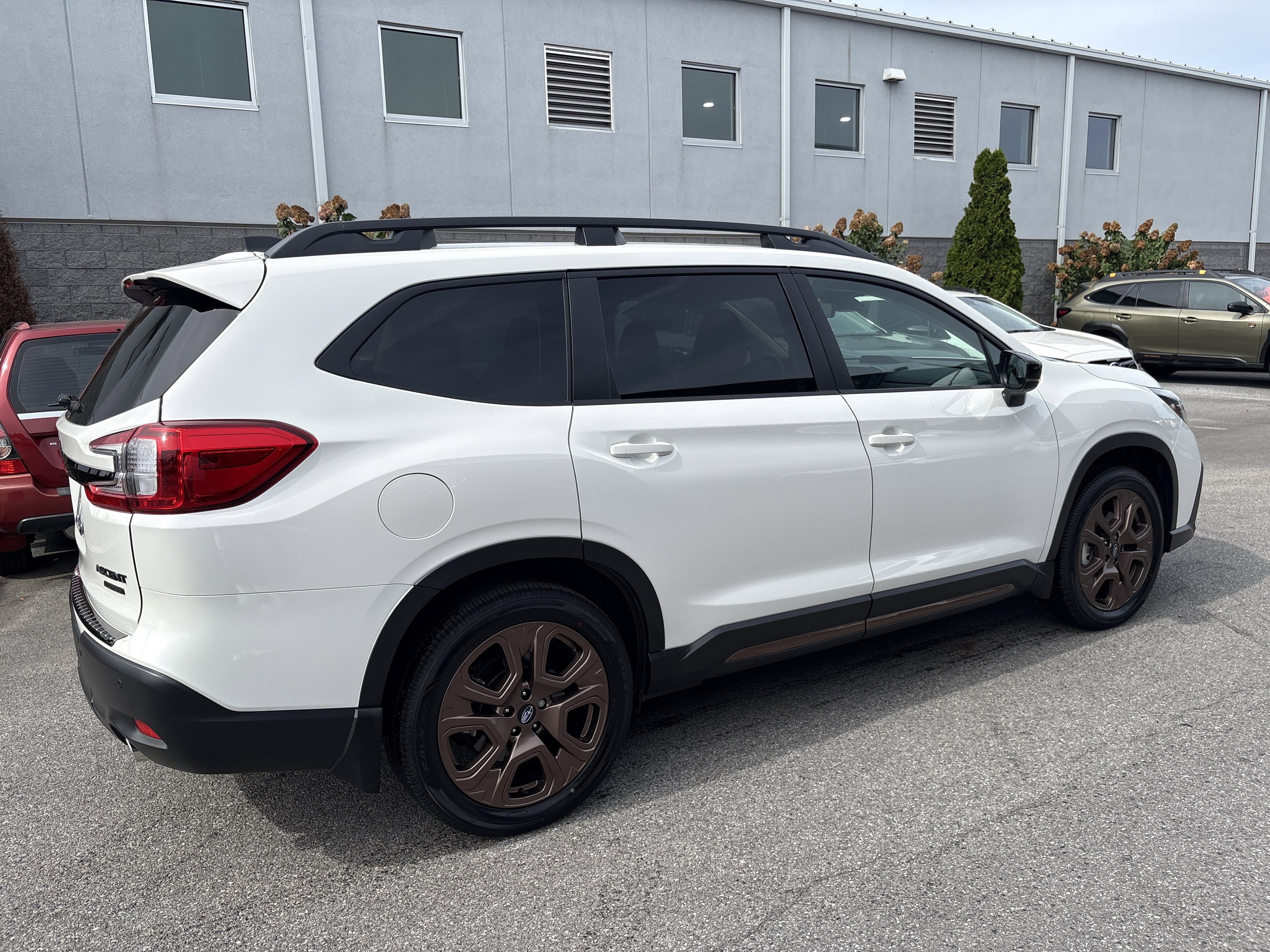 Certified 2025 Subaru Ascent Bronze Edition image 18