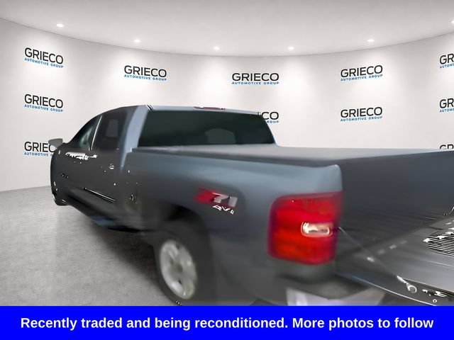 Used 2011 Chevrolet Silverado 1500 LT w/ All-Star Edition AWD/4WD image 3