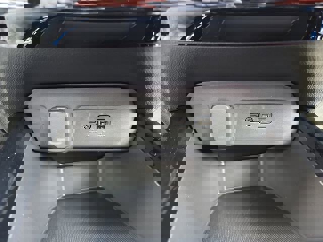 New 2026 Chevrolet Trax RS w/ Driver Confidence Package image 24