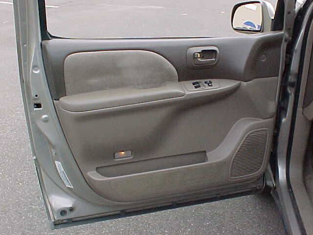 Used 2002 Toyota Sienna LE FWD image 15