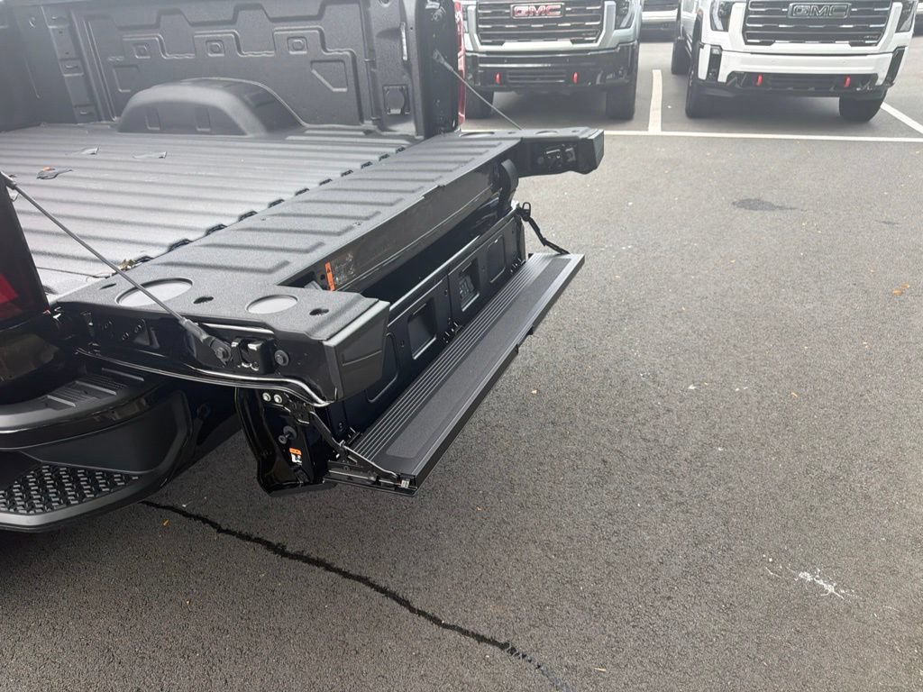 New 2026 GMC Sierra 2500 Denali Ultimate AWD/4WD image 35