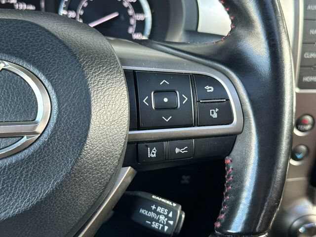 Used 2020 Lexus GX 460 Premium w/ Premium Package AWD/4WD image 30