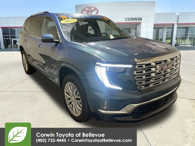 Used 2025 GMC Acadia Denali image 2