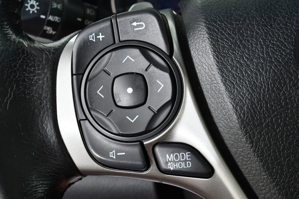 Used 2012 Toyota Camry SE FWD image 33