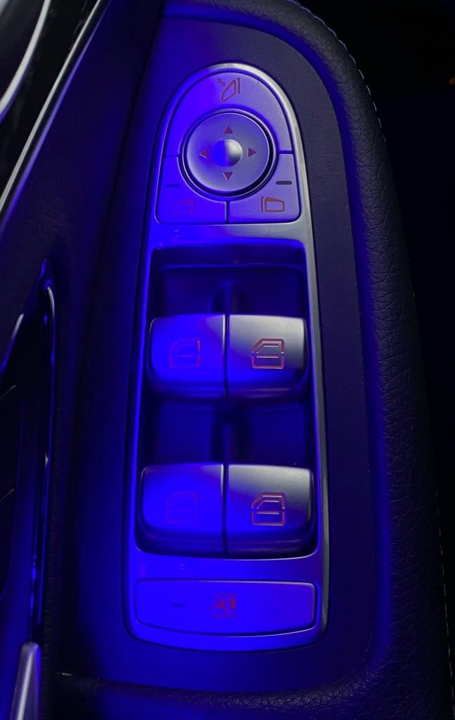 Used 2021 Mercedes-Benz C 300 4MATIC Sedan image 26