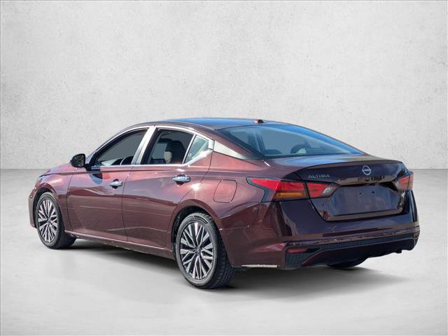 Used 2024 Nissan Altima 2.5 SV image 7