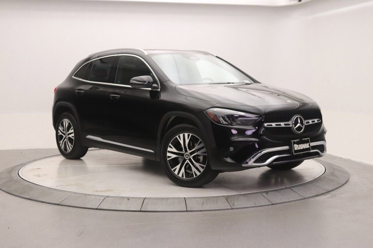 Certified 2025 Mercedes-Benz GLA 250 image 34