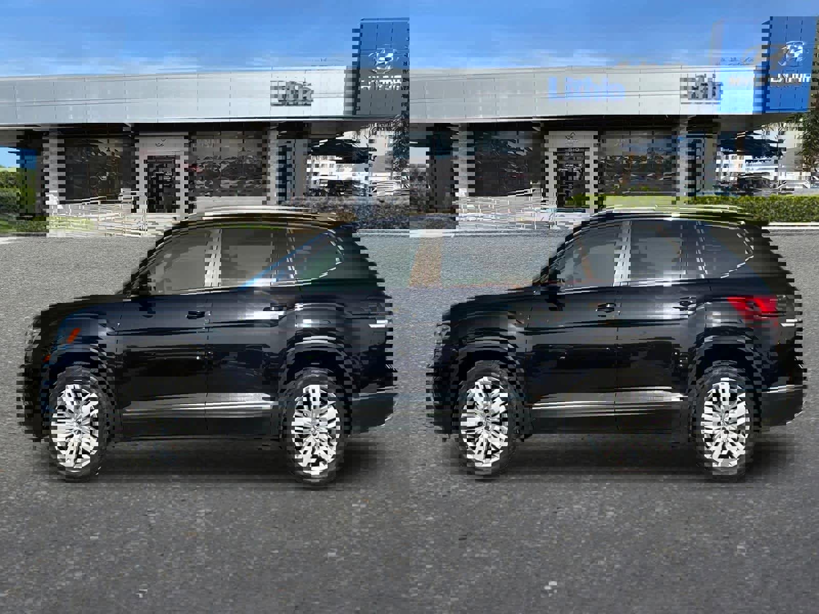 Used 2019 Volkswagen Atlas SEL image 5