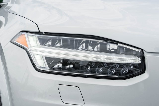 New 2025 Volvo XC90 T8 Ultra w/ Protection Package Premier image 11