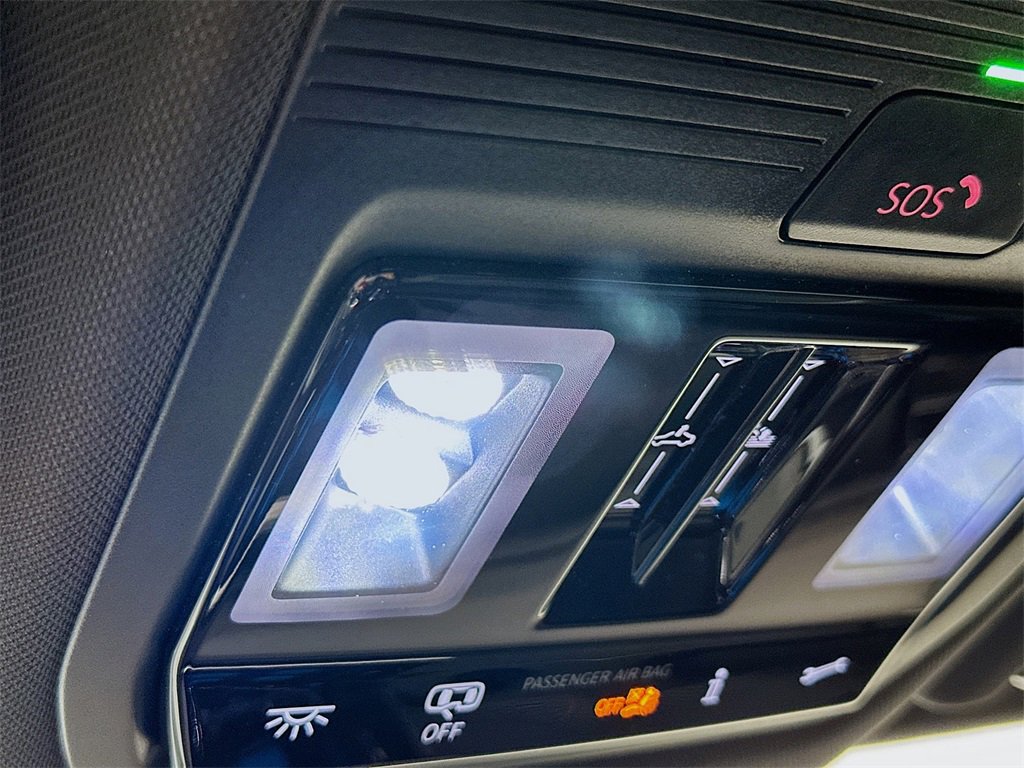 New 2026 Volkswagen Atlas Cross Sport SEL Premium R-Line image 17