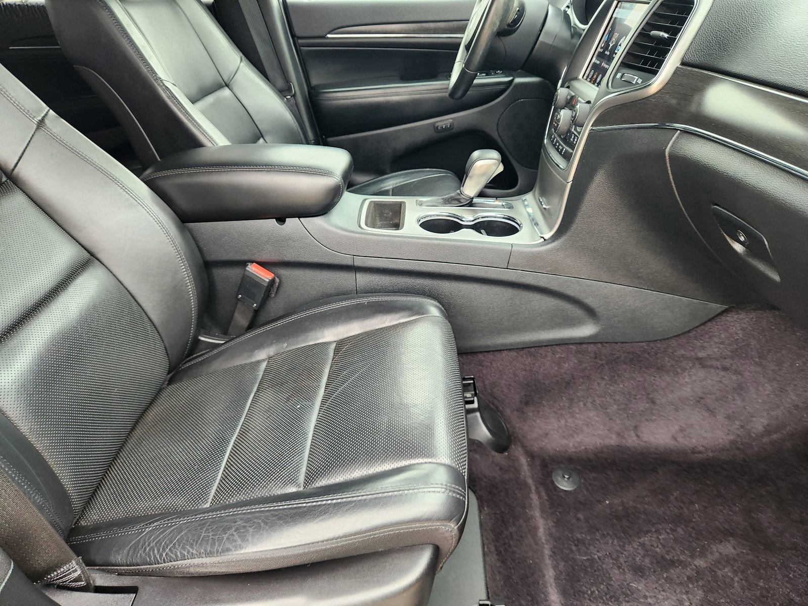 Used 2018 Jeep Grand Cherokee Limited w/ Luxury Group II RWD image 14