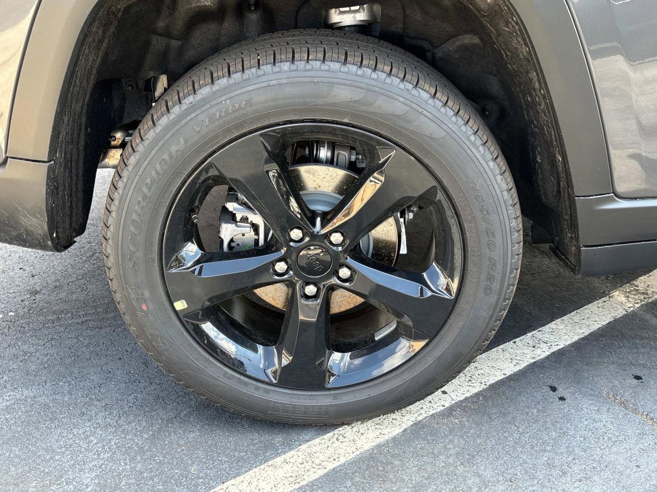 New 2025 Jeep Grand Cherokee Limited w/ Luxury Tech Group II AWD/4WD image 39