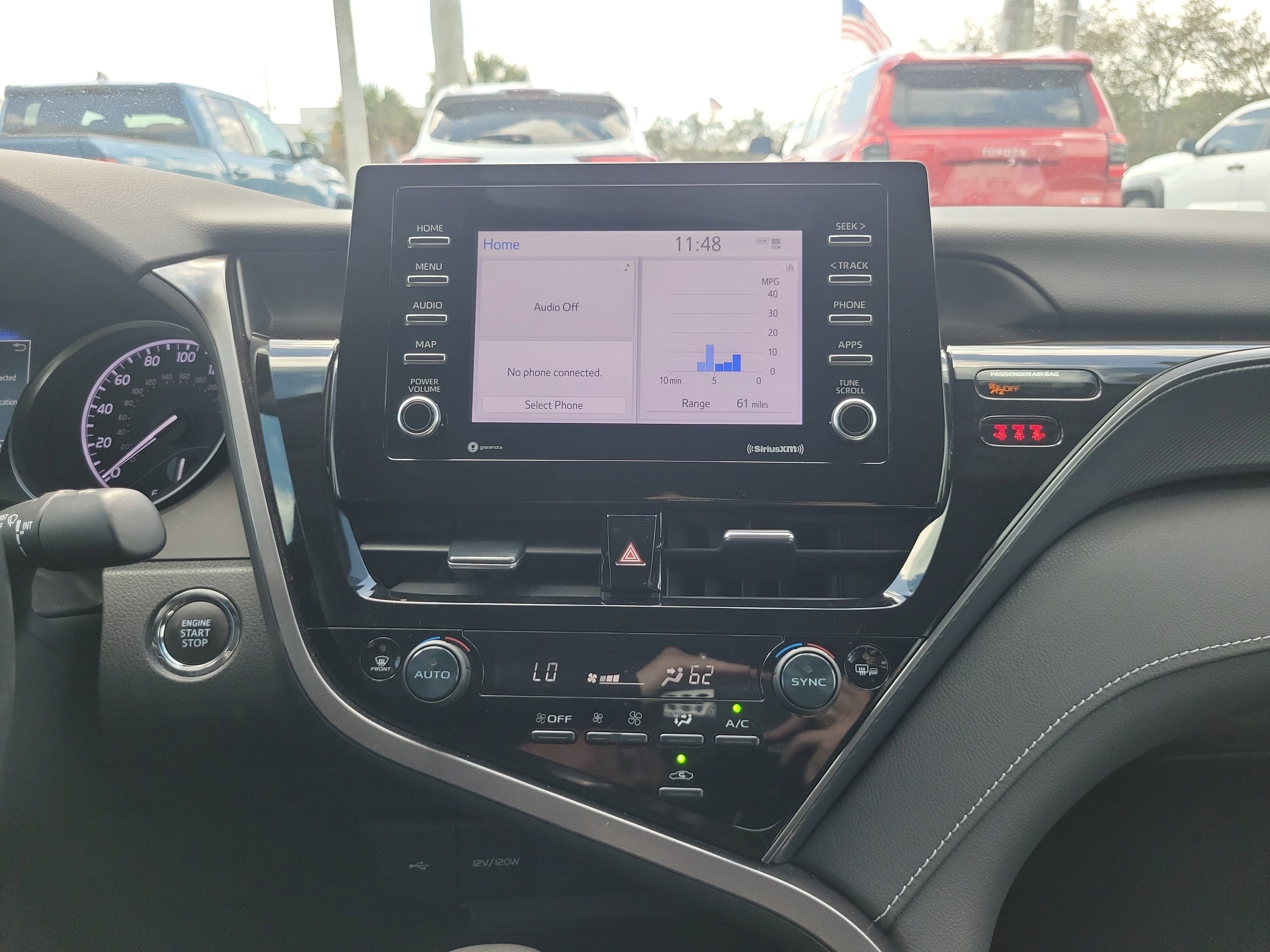 Used 2023 Toyota Camry SE w/ Convenience Package FWD image 26