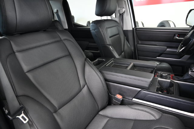 Used 2023 Toyota Tundra SR5 w/ SR5 Convenience Package AWD/4WD image 10