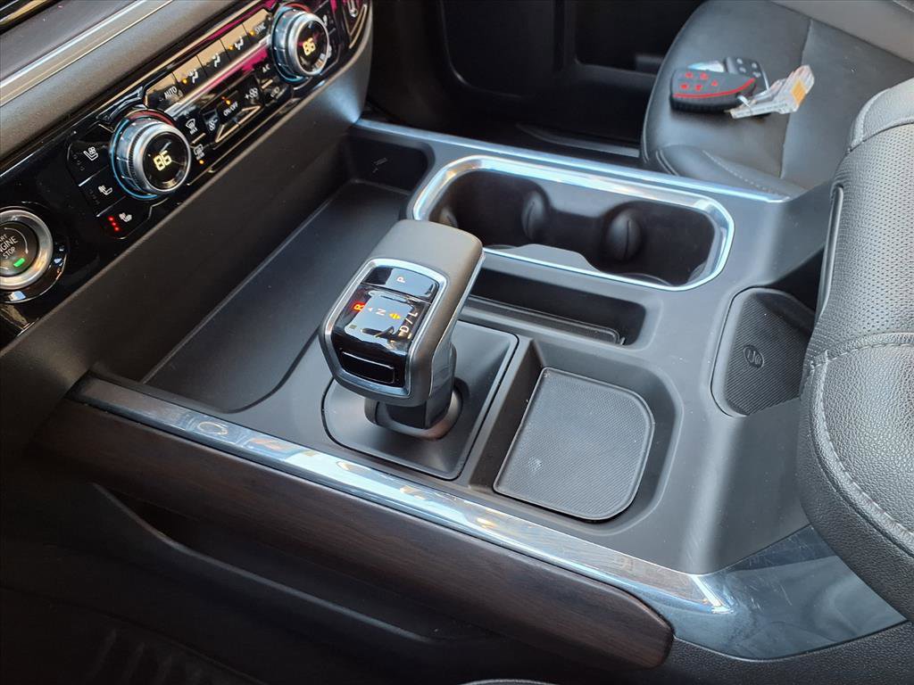 Used 2023 GMC Sierra 1500 SLT w/ SLT Premium Package image 13