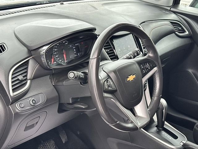 Certified 2020 Chevrolet Trax LT w/ Driver Confidence Package image 10