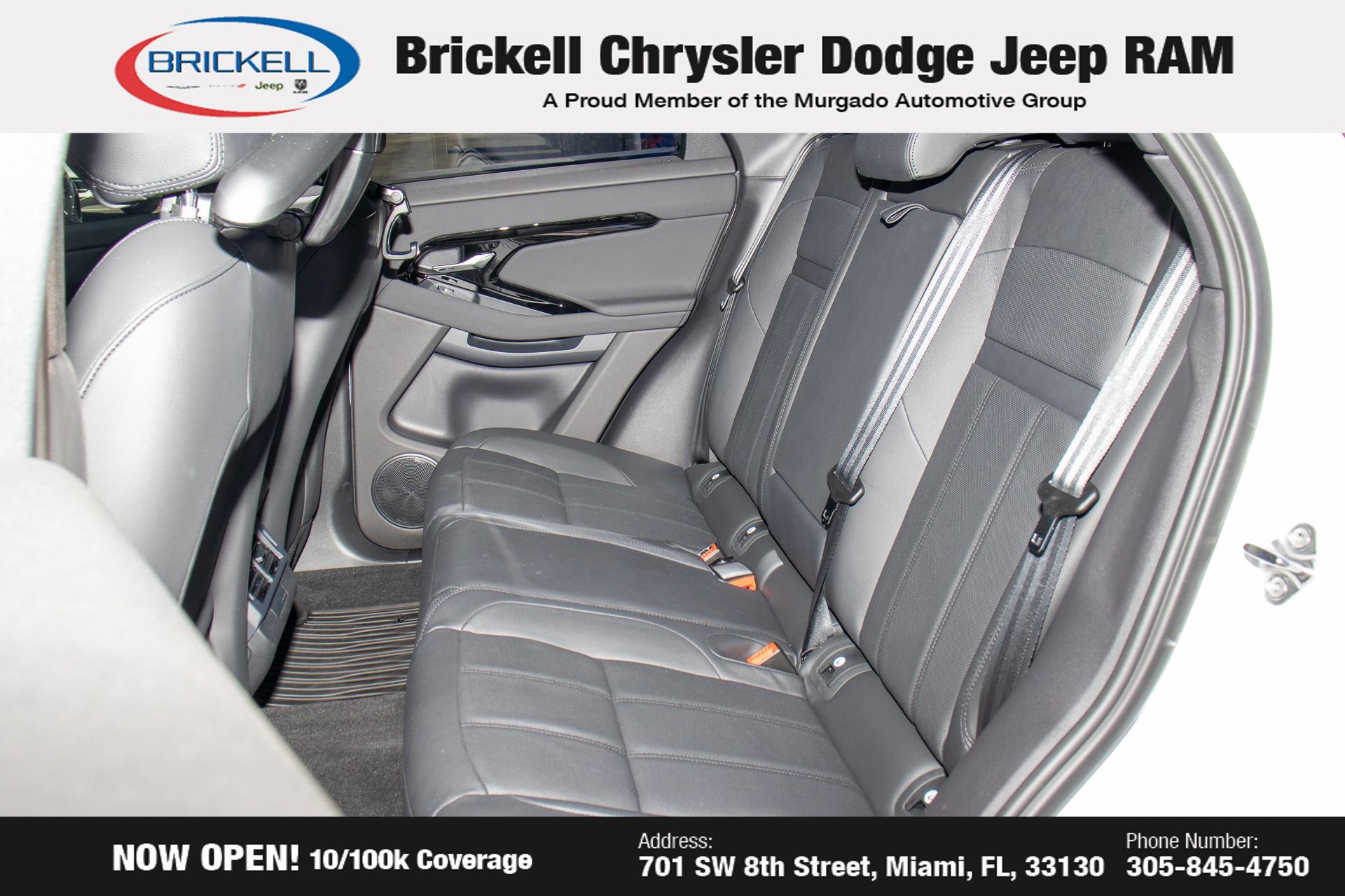 Used 2025 Land Rover Range Rover Evoque S AWD/4WD image 18