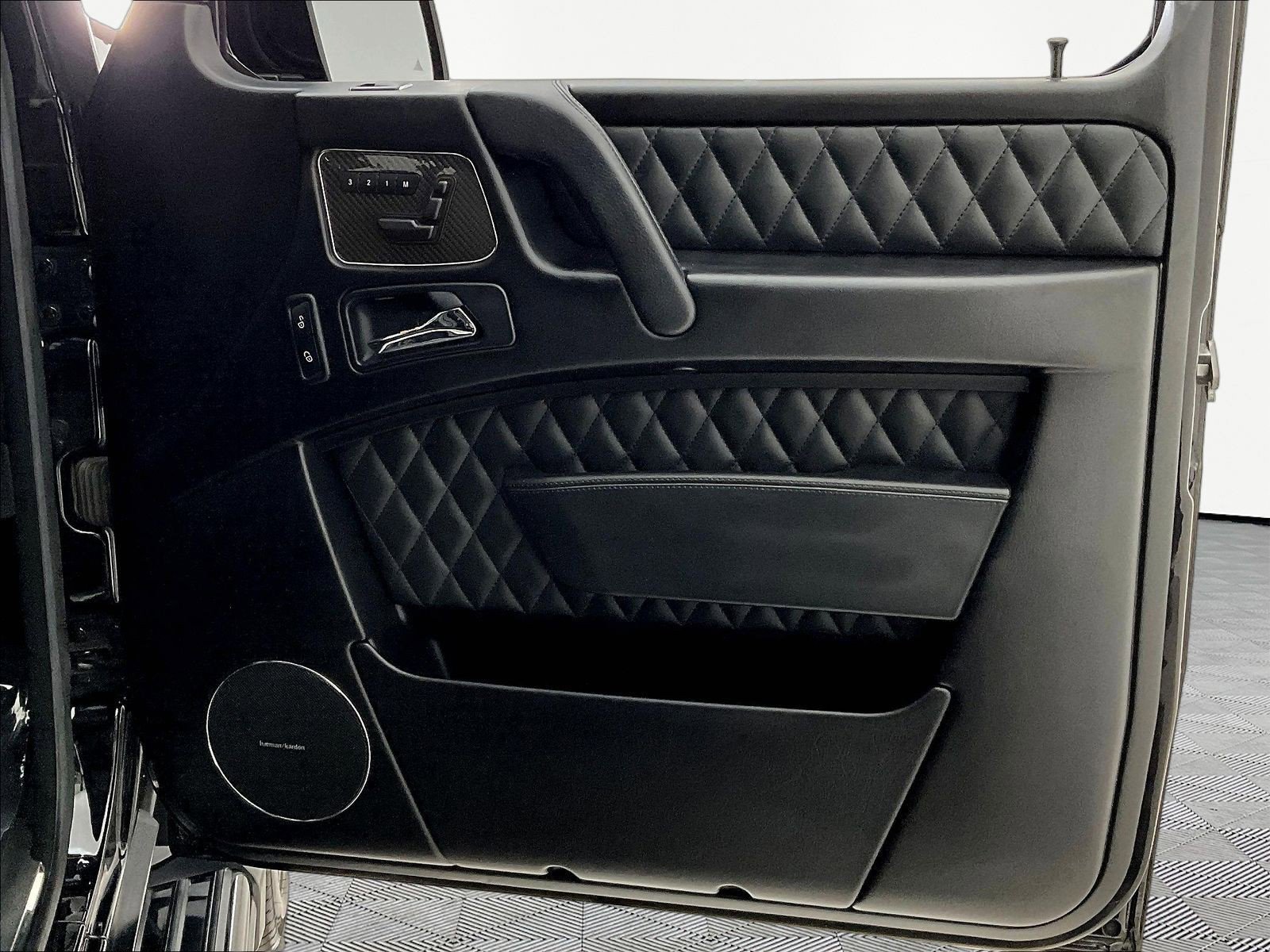 Certified 2018 Mercedes-Benz G 65 AMG 4MATIC image 28
