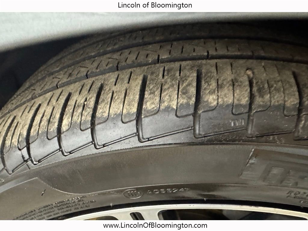 Used 2018 Volvo S60 T5 Inscription w/ Technology Package image 14