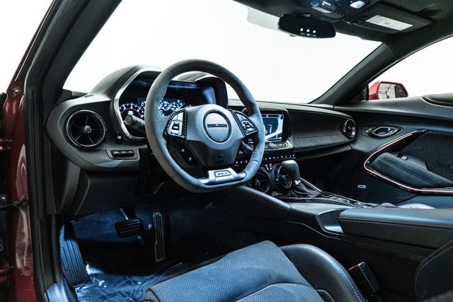 Used 2018 Chevrolet Camaro ZL1 image 22