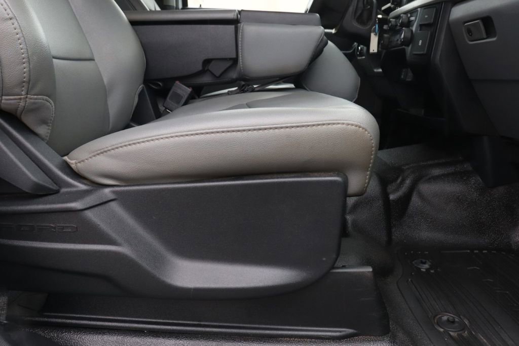 Used 2024 Ford F550 4x4 Crew Cab Super Duty image 43