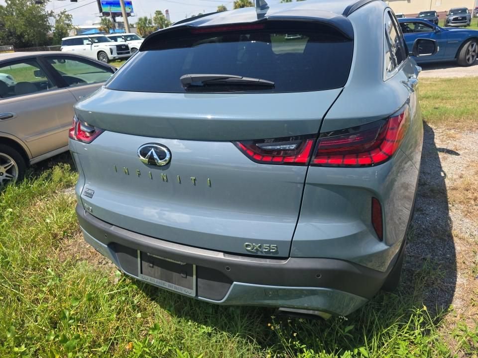 Certified 2023 INFINITI QX55 Luxe w/ Cargo Package AWD/4WD image 4