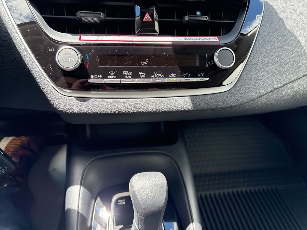 New 2026 Toyota Corolla LE FWD image 25