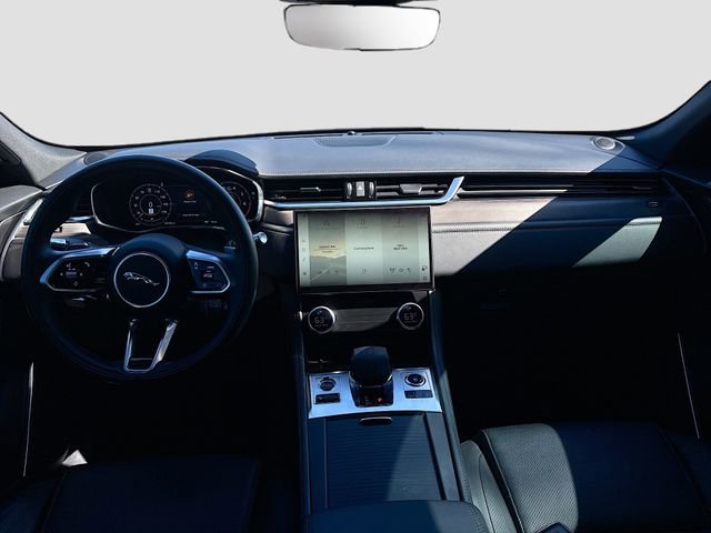 Used 2021 Jaguar F-PACE S image 16