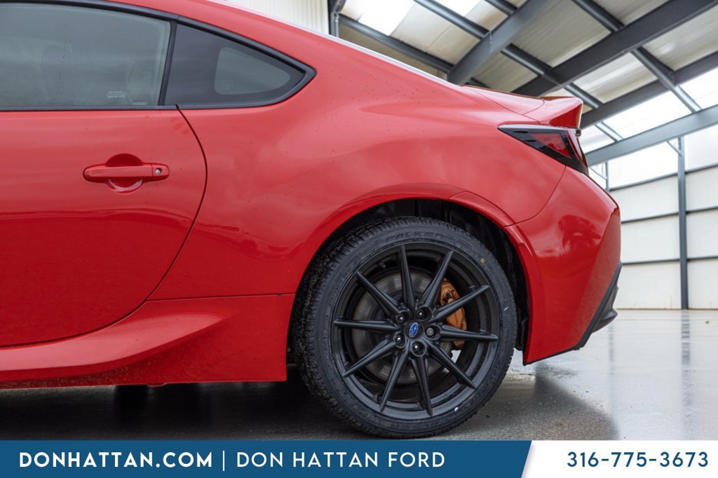 Used 2025 Subaru BRZ tS RWD image 29
