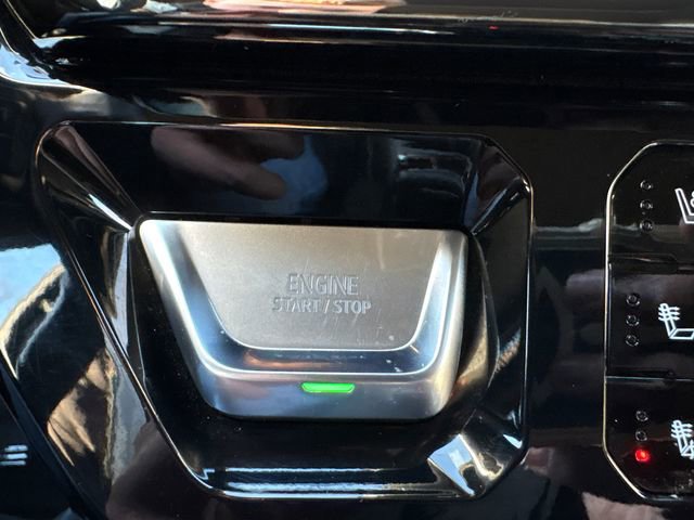 Used 2024 GMC Sierra 1500 AT4 w/ AT4 Preferred Package image 30