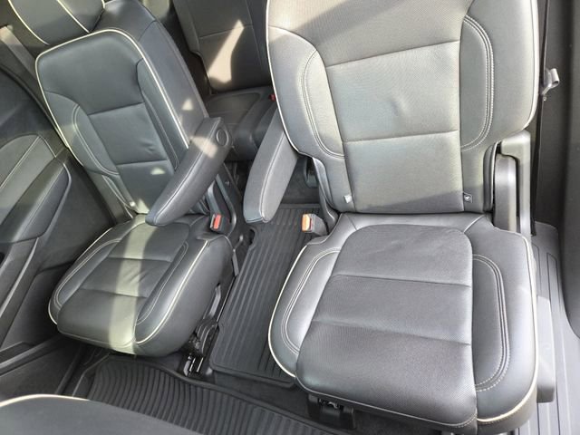 Used 2022 Chevrolet Traverse Premier w/ Redline Edition image 31