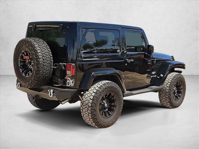 Used 2018 Jeep Wrangler Sahara w/ Connectivity Group AWD/4WD image 5