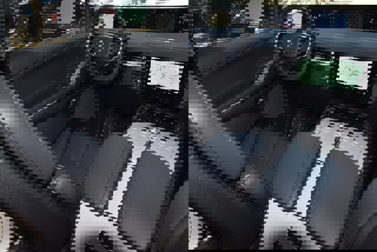 New 2025 Lincoln Navigator L Reserve image 23