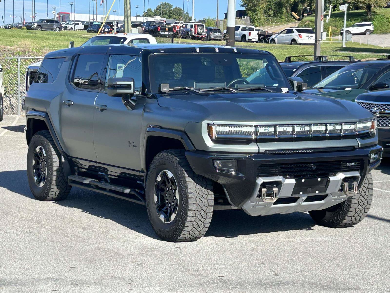 Used 2024 GMC Hummer EV 3X w/ Extreme Off-Road Package AWD/4WD video 1