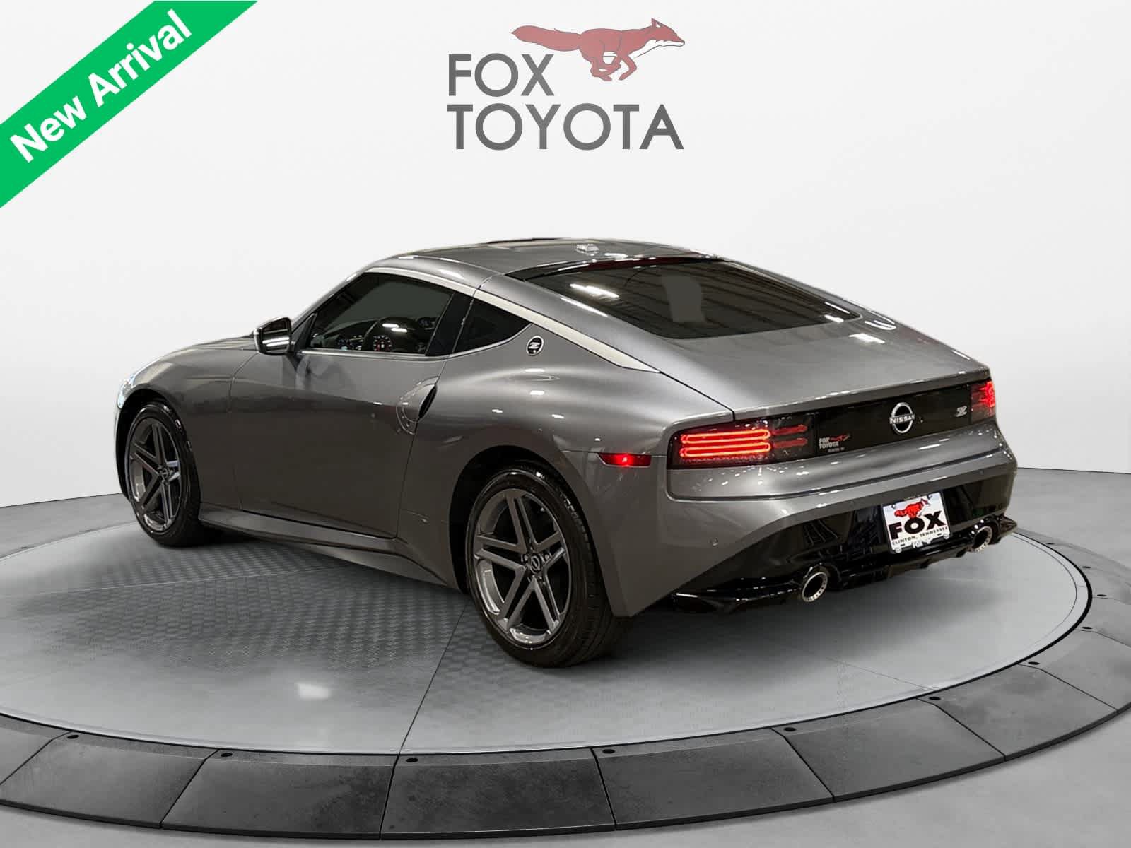 Used 2025 Nissan Z Sport w/ Floor Mat Package RWD image 3