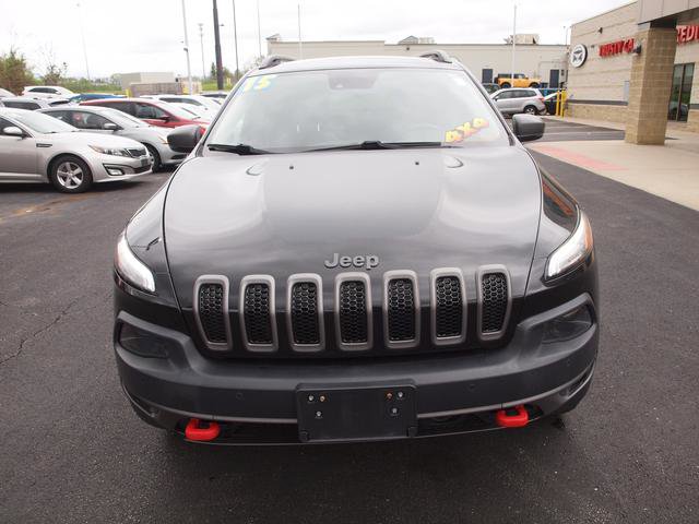 Used 2015 Jeep Cherokee Trailhawk w/ Comfort/Convenience Group AWD/4WD image 4