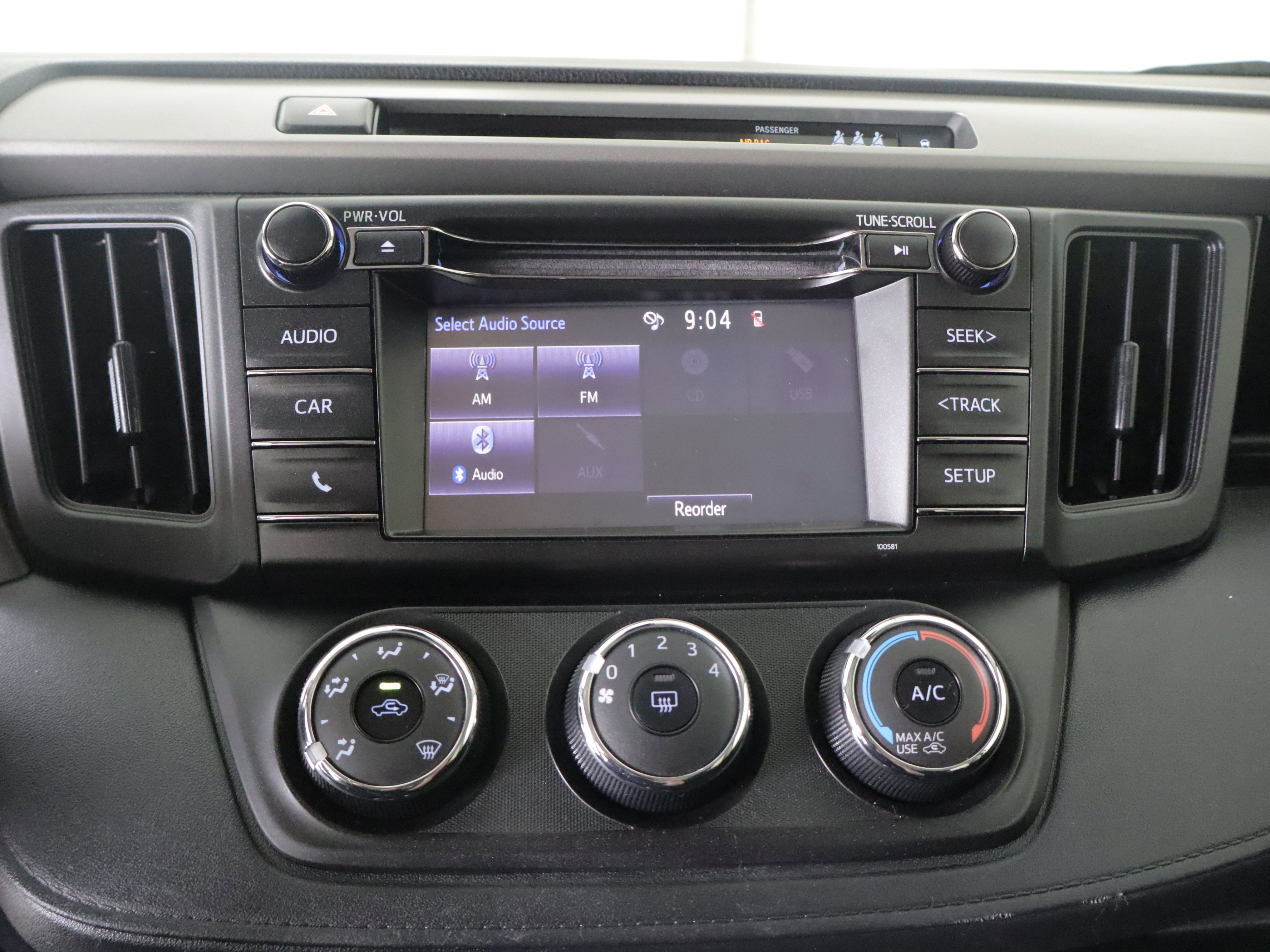 Used 2018 Toyota RAV4 LE w/ All Weather Liner Package AWD/4WD image 13