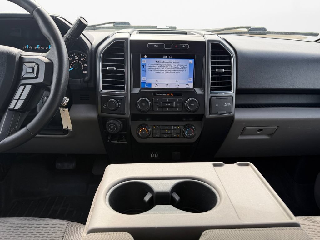 Used 2019 Ford F150 XLT w/ Equipment Group 302A Luxury AWD/4WD image 11