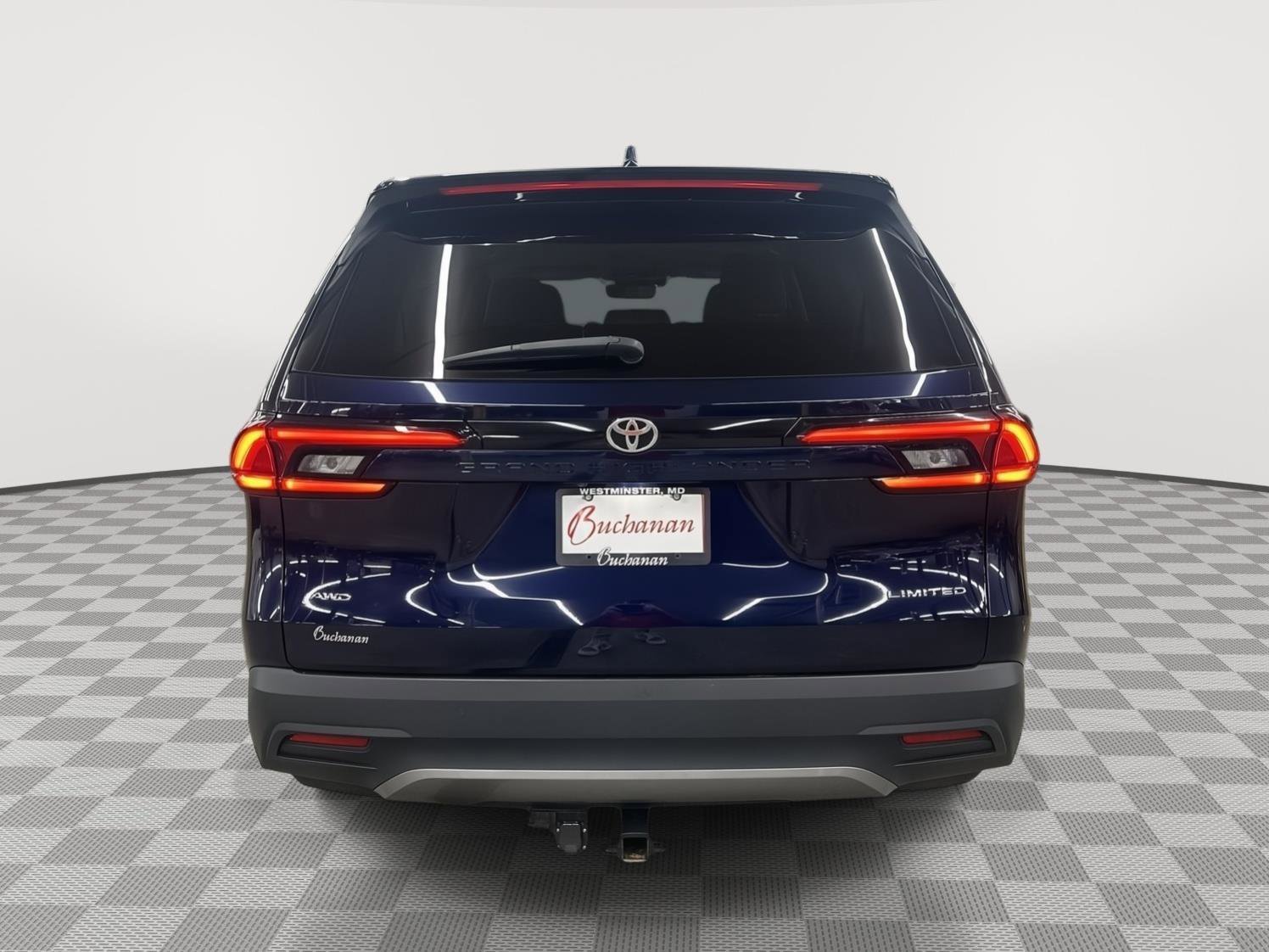 Used 2024 Toyota Grand Highlander Limited image 5