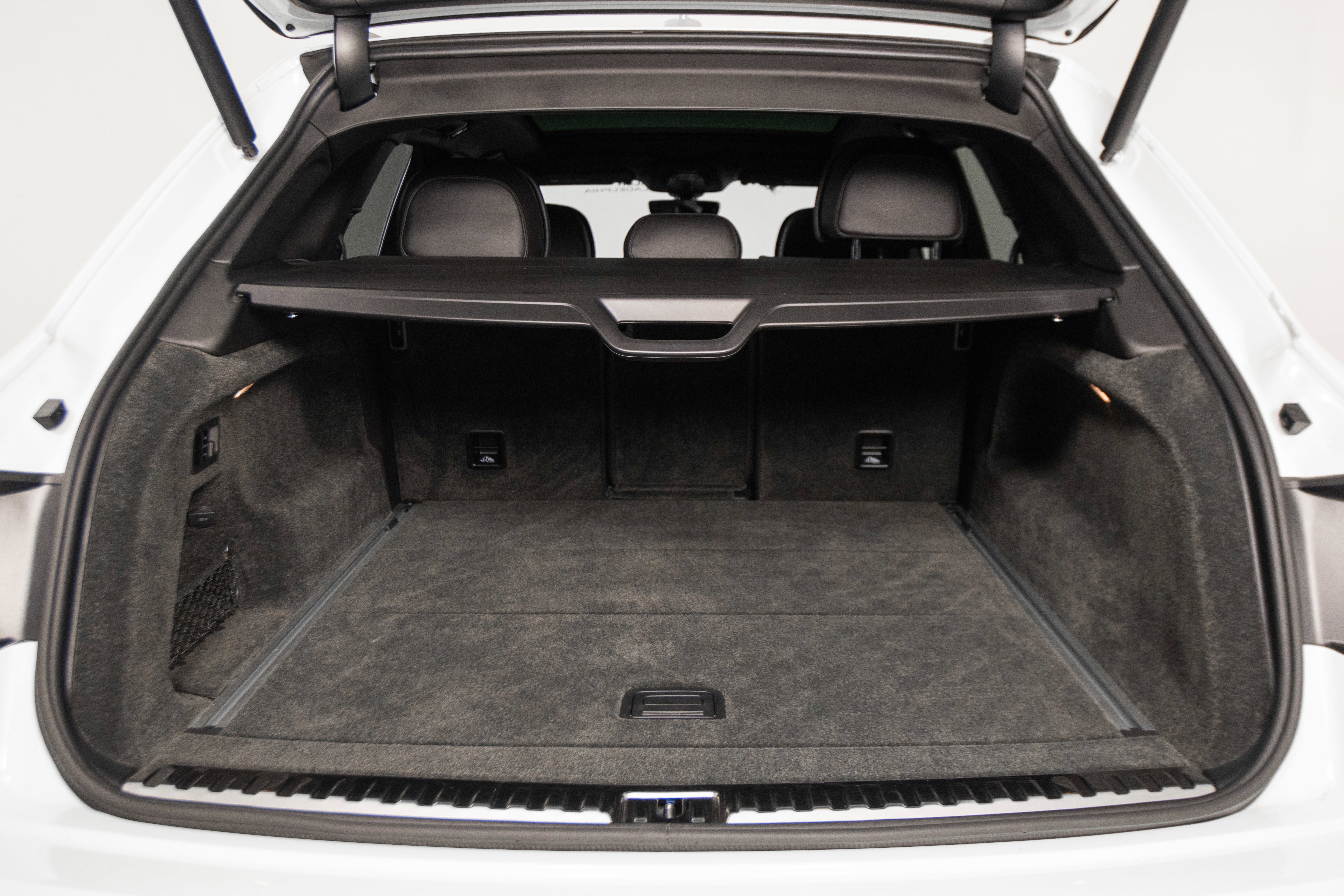 Used 2018 Bentley Bentayga image 20