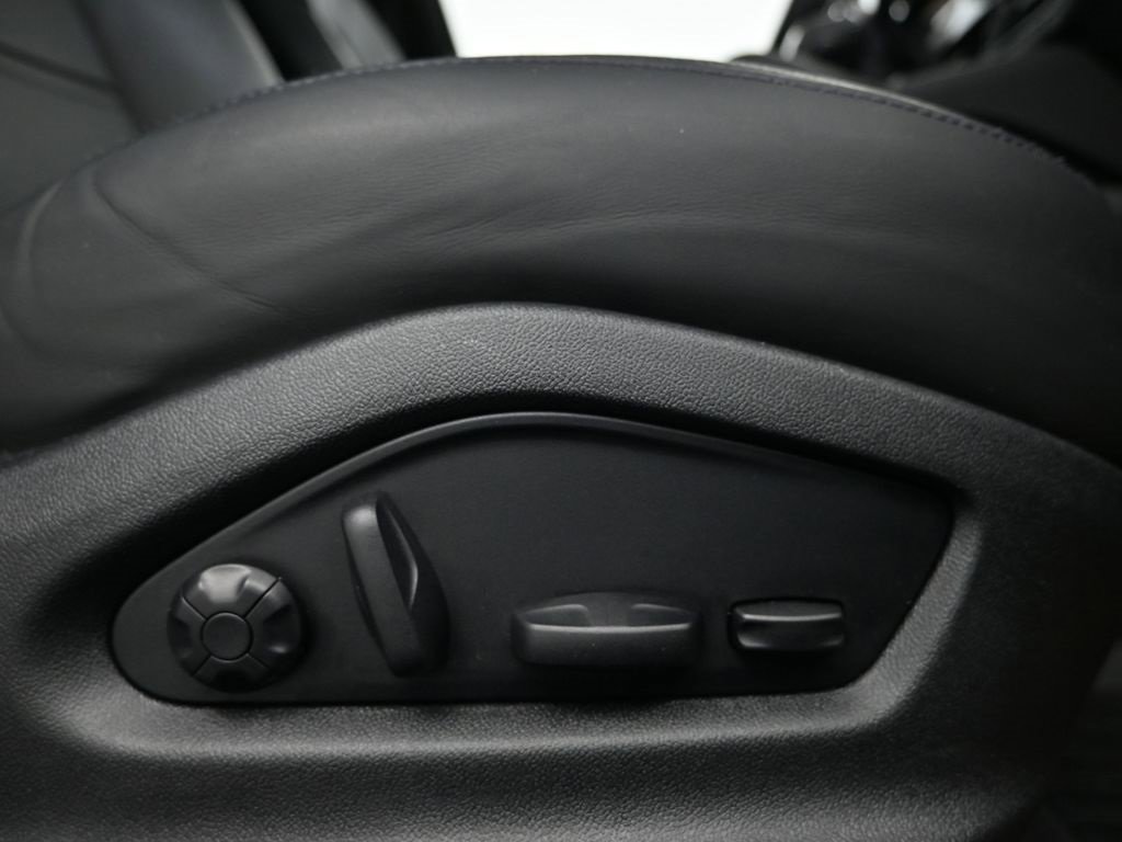 Certified 2023 Porsche Cayenne GTS image 15