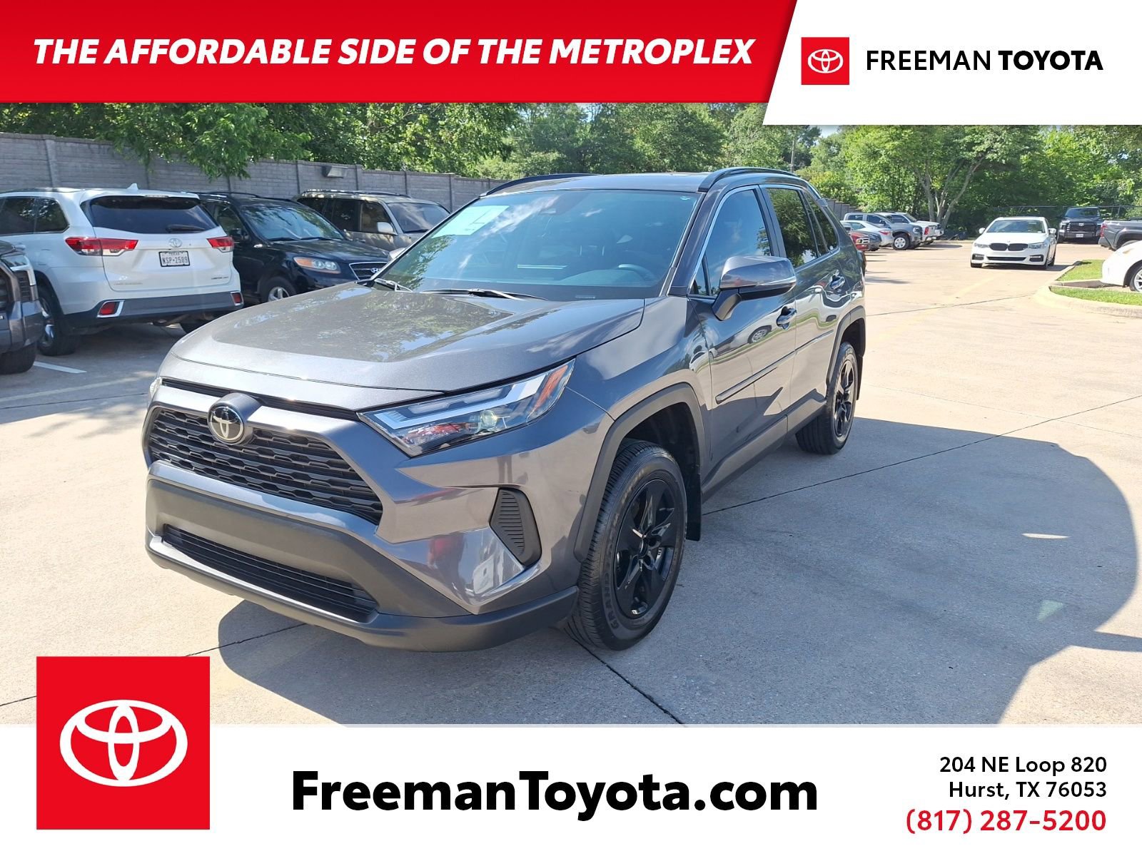 Used 2024 Toyota RAV4 XLE w/ Convenience Package FWD image 1