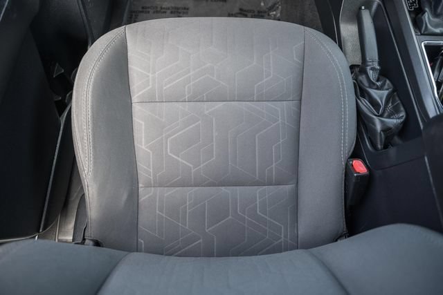 Used 2018 Toyota Tacoma TRD Off-Road w/ Four Season Floor Mat Package AWD/4WD image 34