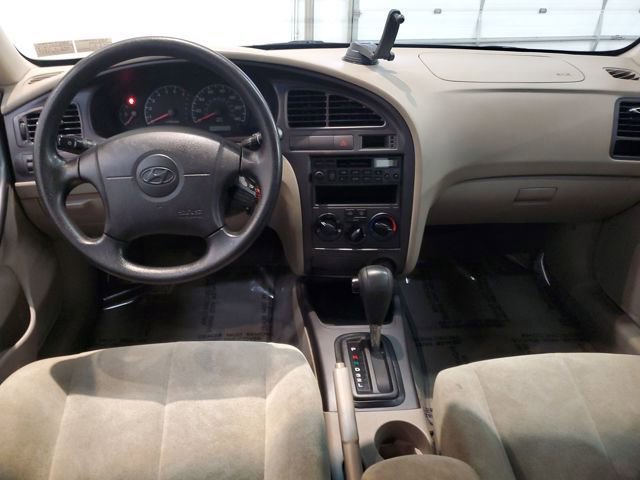 Used 2003 Hyundai Elantra GLS image 13