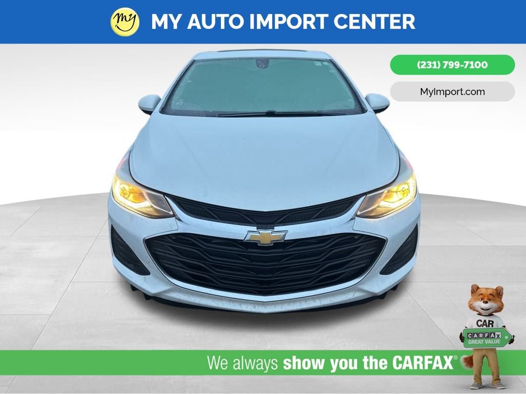 Used 2019 Chevrolet Cruze LT w/ Sun And Sound Package video 2