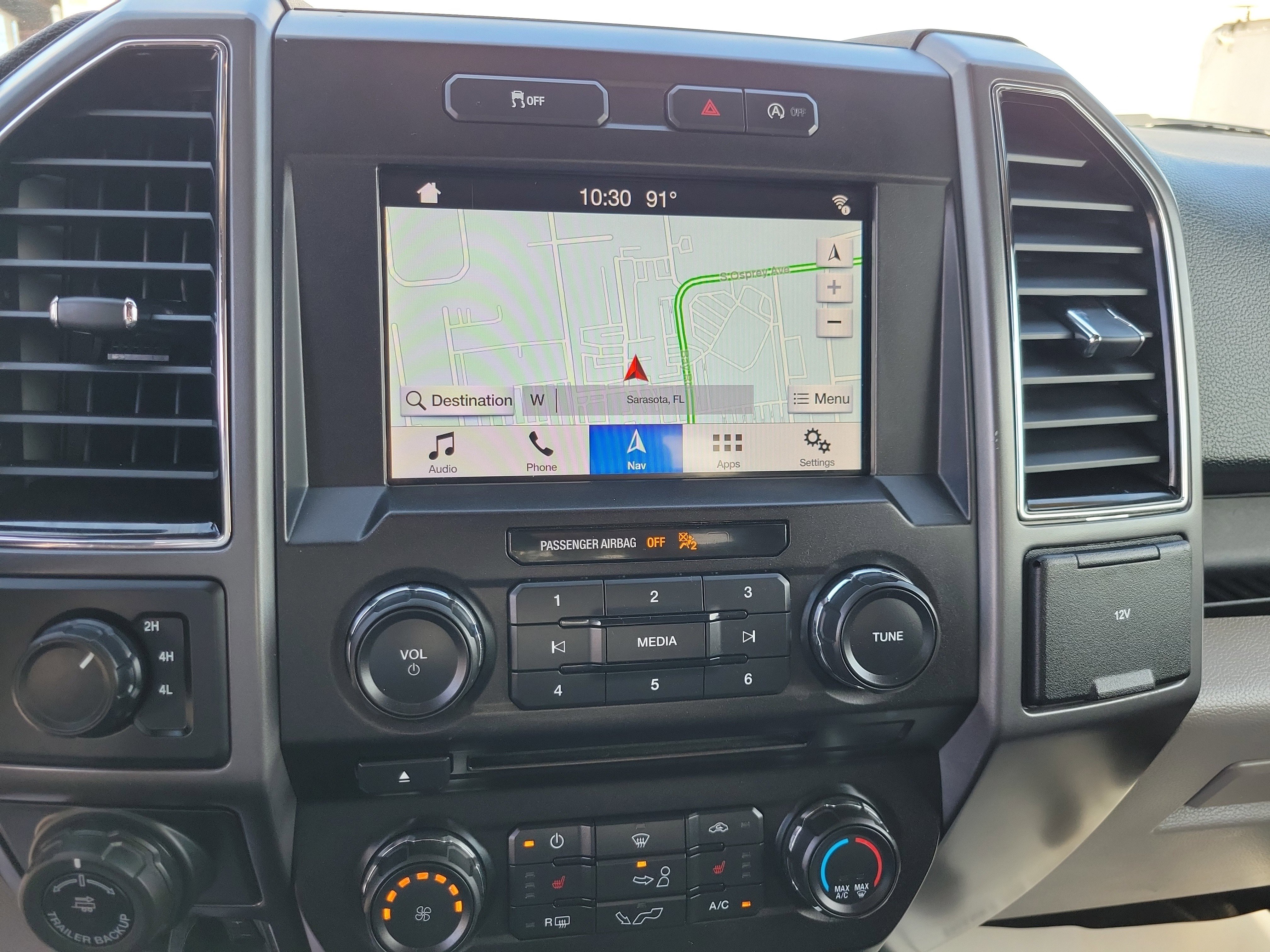 Used 2018 Ford F150 XLT w/ Equipment Group 302A Luxury AWD/4WD image 21