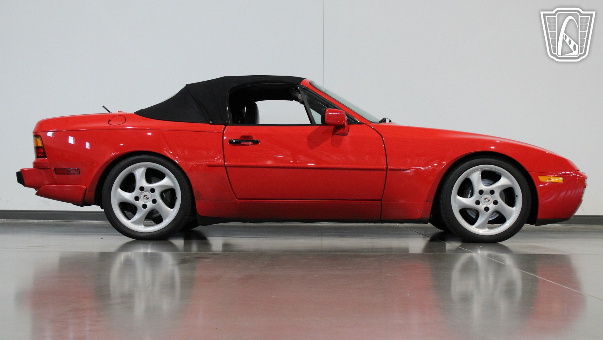 Used 1991 Porsche 944 Cabriolet RWD image 33