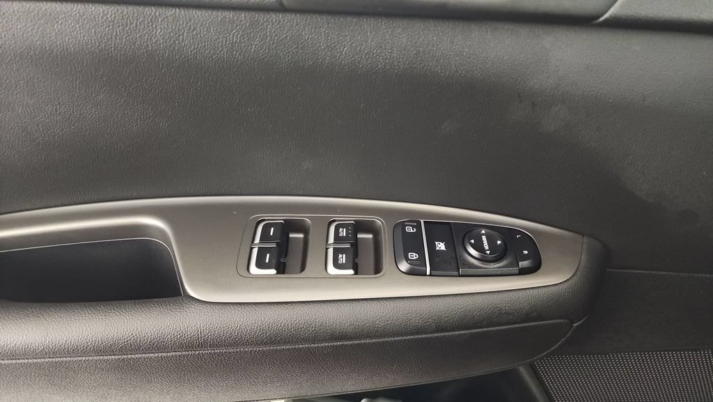 Used 2020 Kia Optima S w/ Paint Protection Package FWD image 15