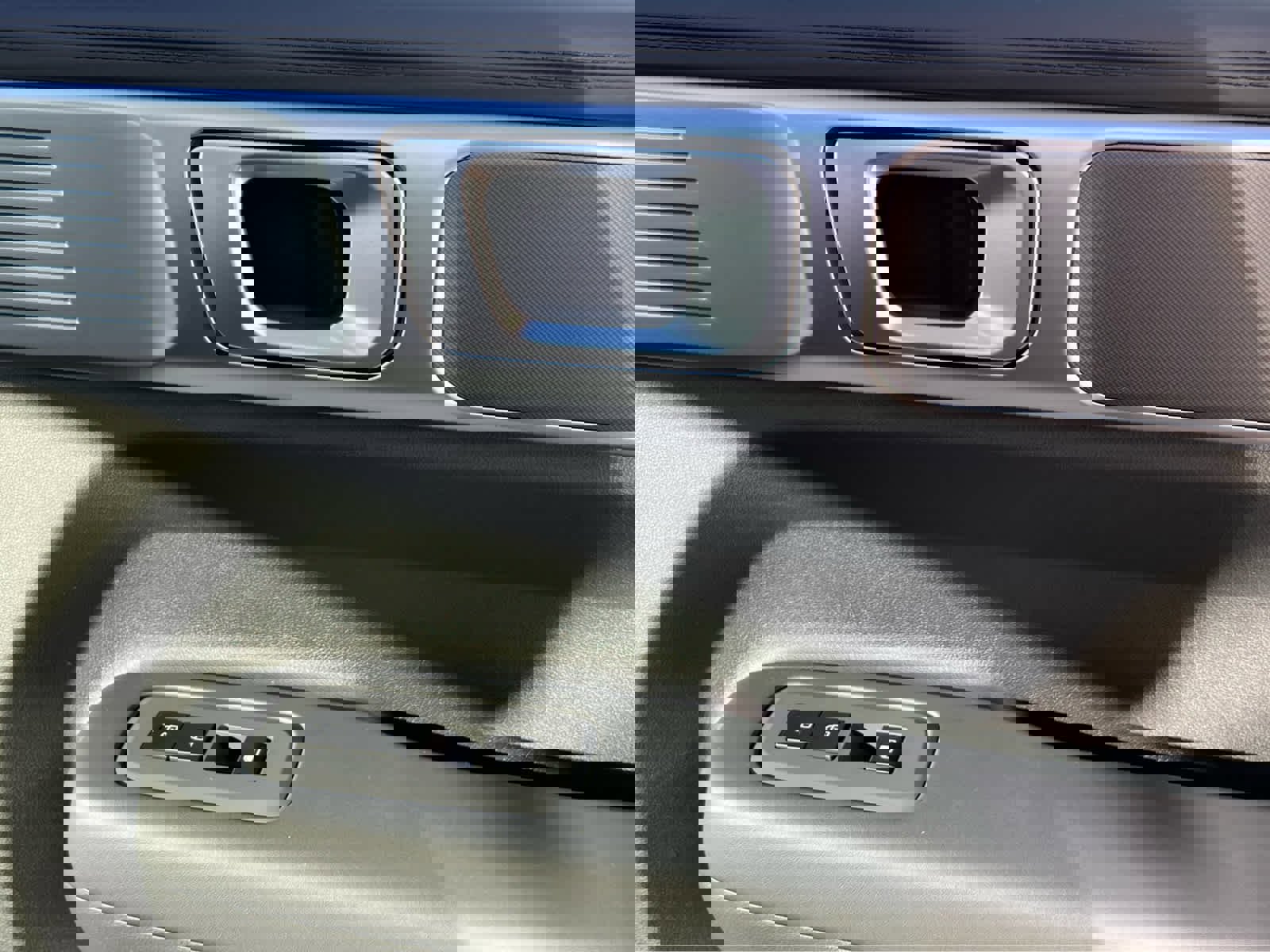 New 2026 Hyundai Santa Fe SE image 19